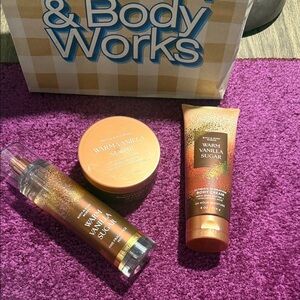 Bath & Body Works Warm Vanilla Sugar Collection - Gold and Orange
